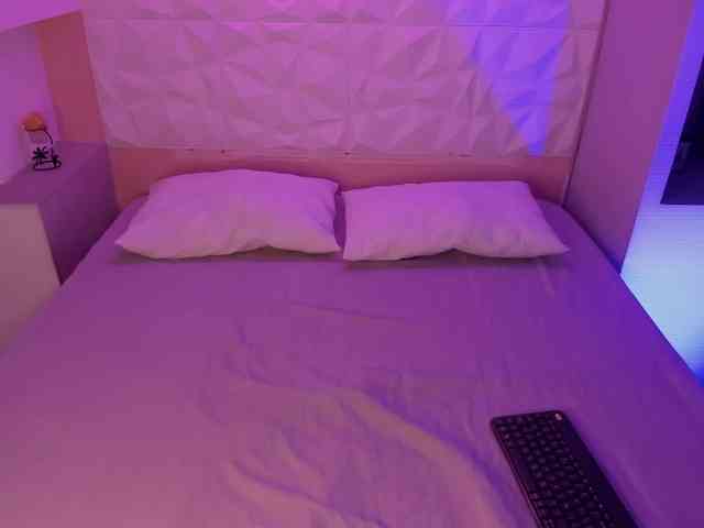 LiizJones webcam
