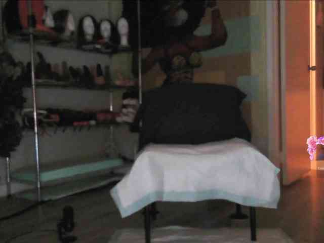 QueenAnitaDix webcam