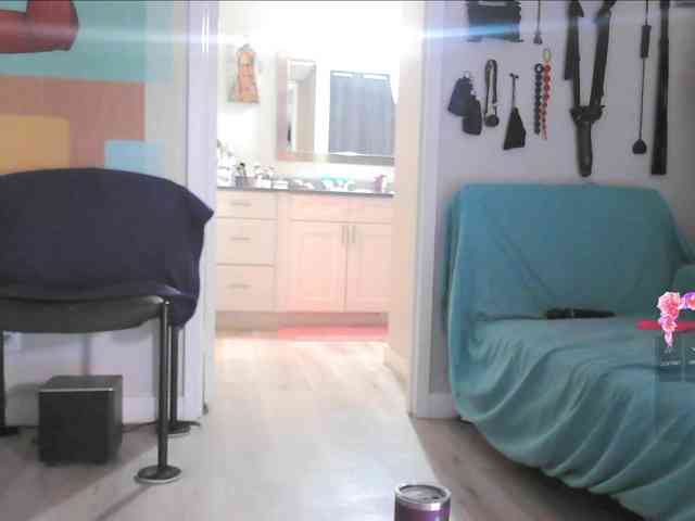 QueenAnitaDix webcam