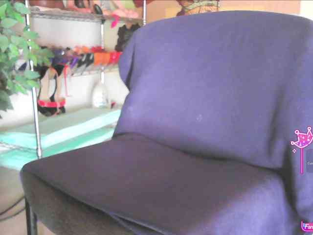 QueenAnitaDix webcam