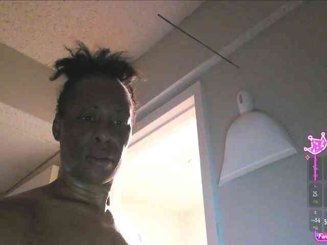 QueenAnitaDix webcam