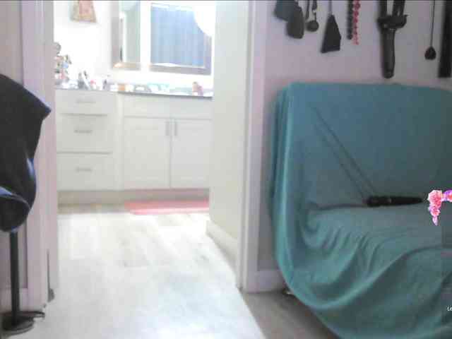QueenAnitaDix webcam
