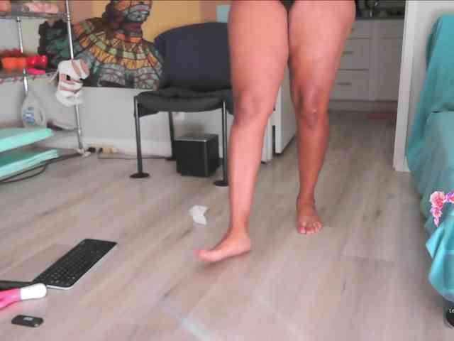 QueenAnitaDix webcam