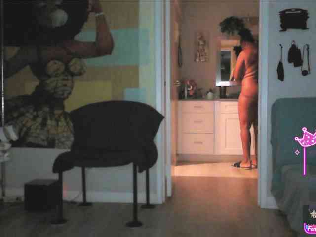 QueenAnitaDix webcam