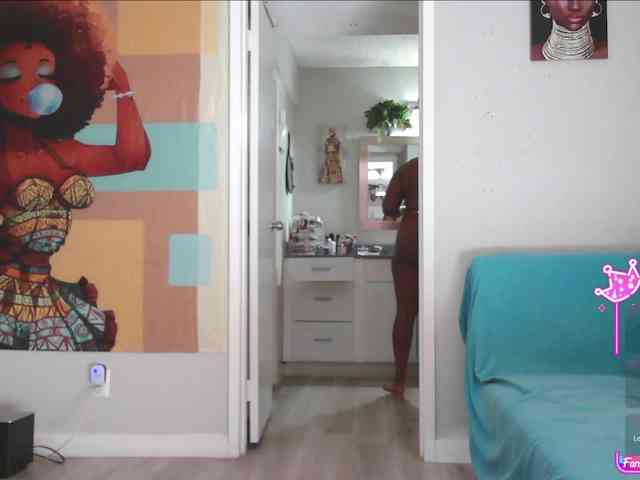 QueenAnitaDix webcam
