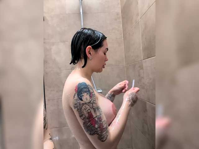 Vai a chattare su GroteskCouple GroteskCouple