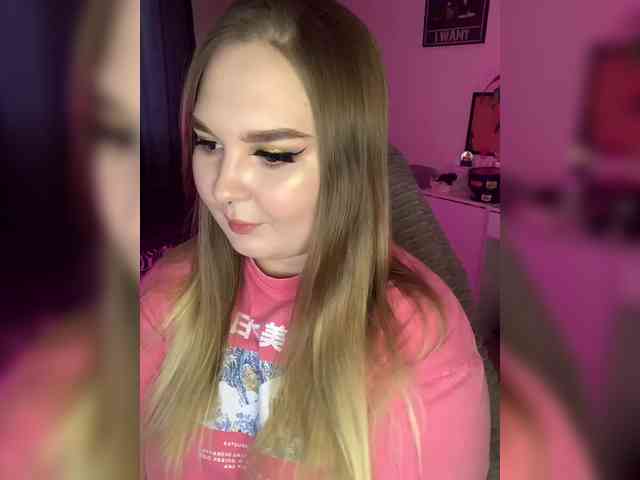 Greeenfriends6969 webcam