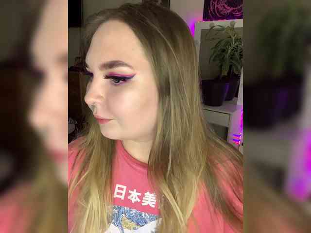 Greeenfriends6969 webcam
