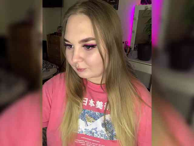 Greeenfriends6969 webcam