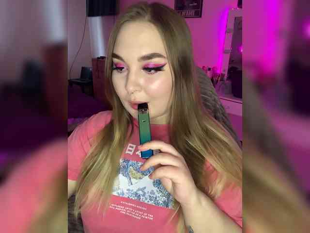 Greeenfriends6969 webcam