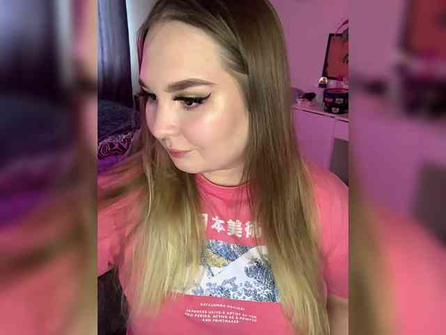 Greeenfriends6969 webcam