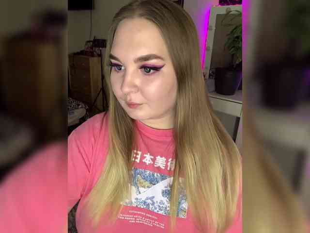 Greeenfriends6969 webcam