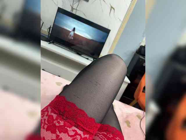 CuteKitty00 webcam
