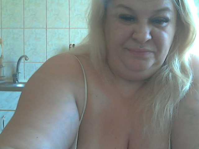 AriannaMilf webcam