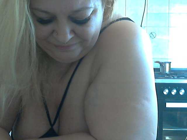 AriannaMilf webcam