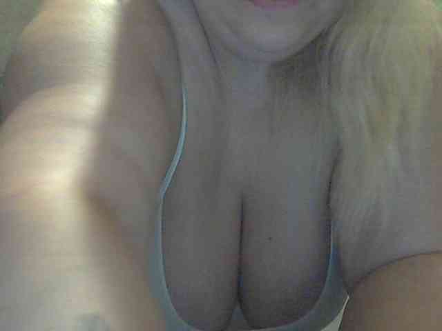 AriannaMilf webcam
