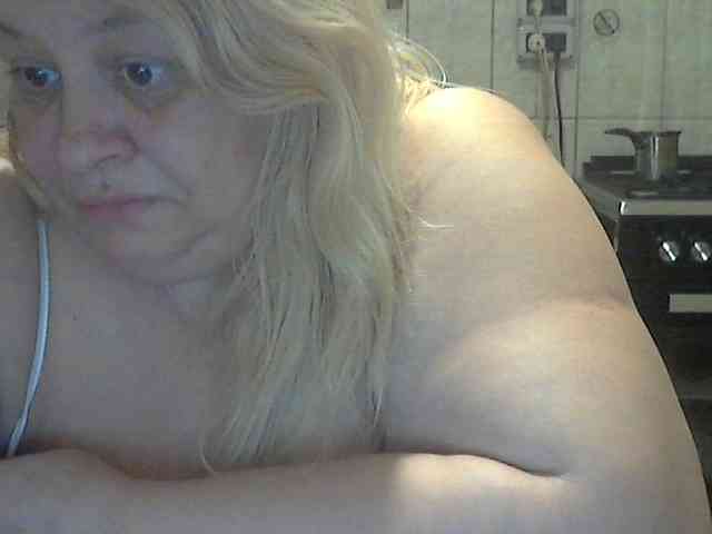 AriannaMilf webcam