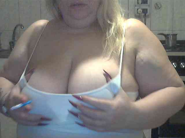 AriannaMilf webcam