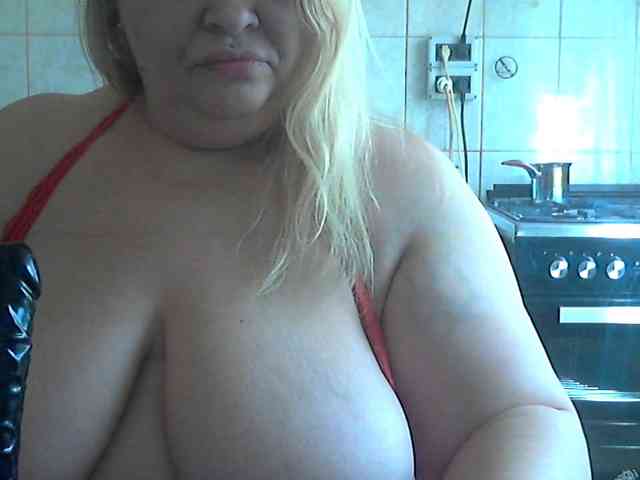 AriannaMilf webcam