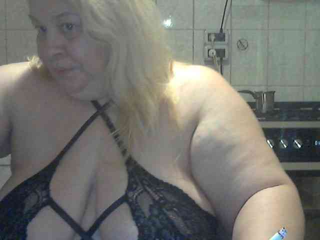 AriannaMilf webcam