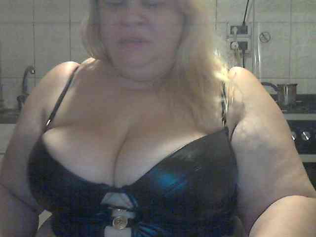 AriannaMilf webcam