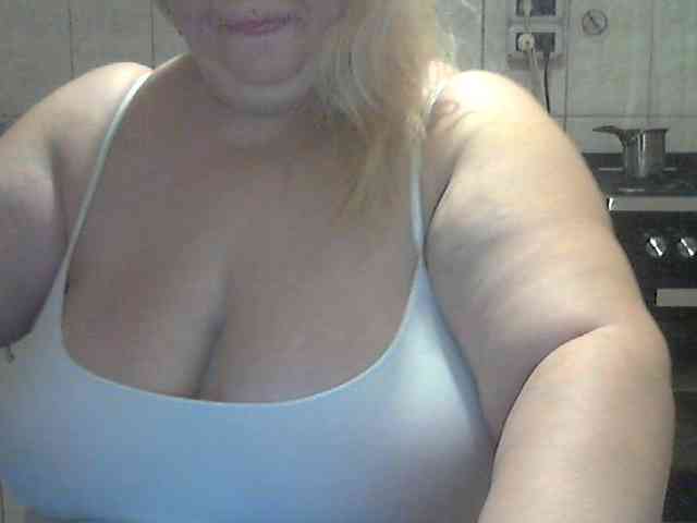 AriannaMilf webcam