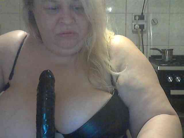 AriannaMilf webcam
