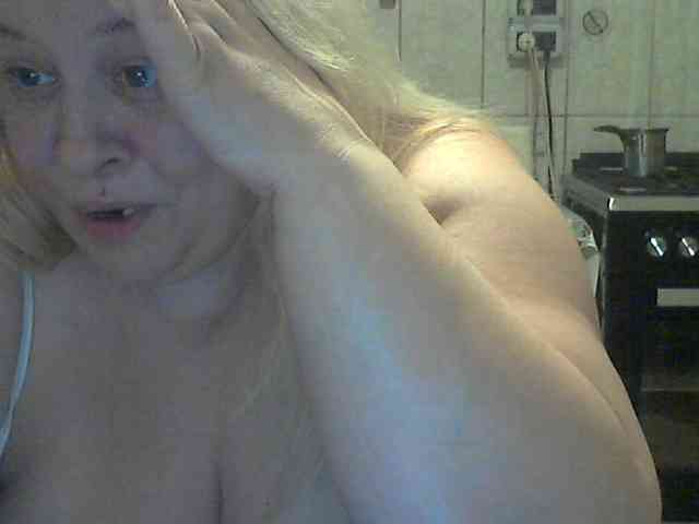 AriannaMilf webcam