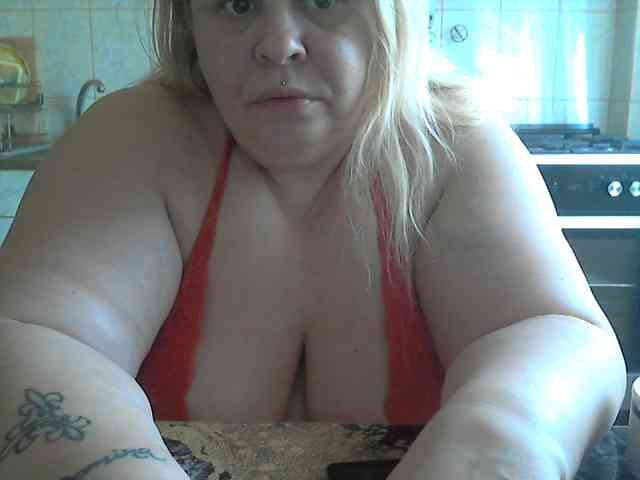 AriannaMilf webcam