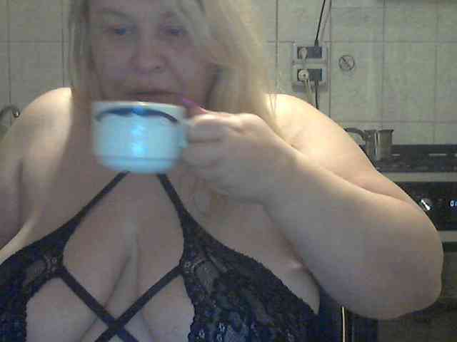 AriannaMilf webcam
