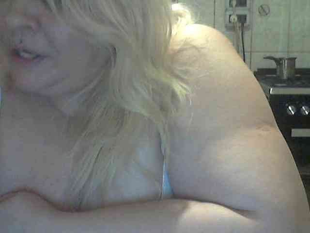 AriannaMilf webcam