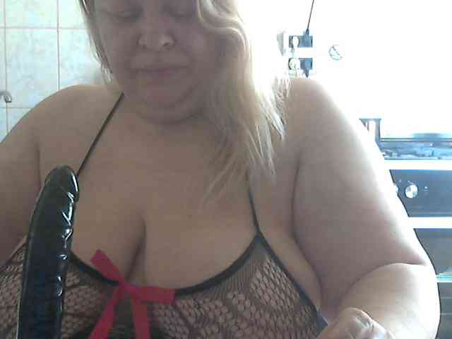 AriannaMilf webcam