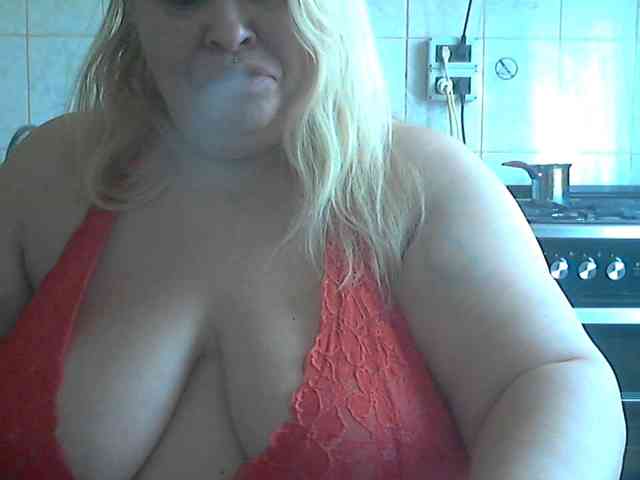 AriannaMilf webcam