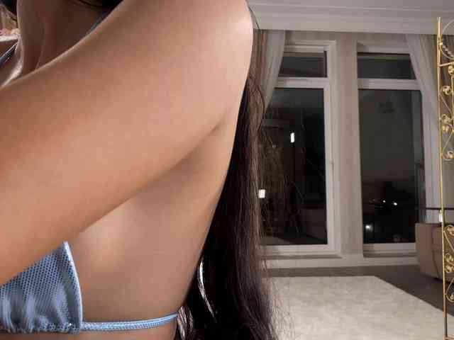 Sensual-giaa webcam