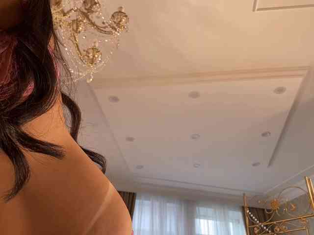 Sensual-giaa webcam