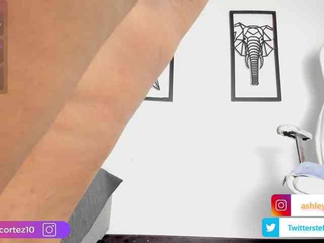 ashley_crotez webcam