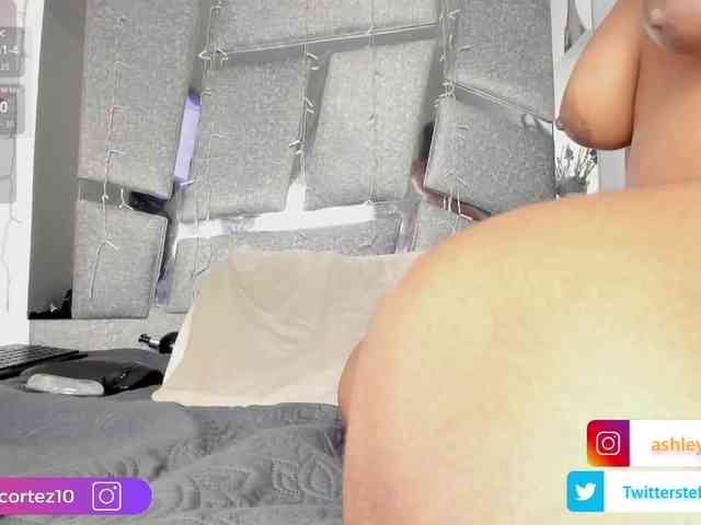 ashley_crotez webcam