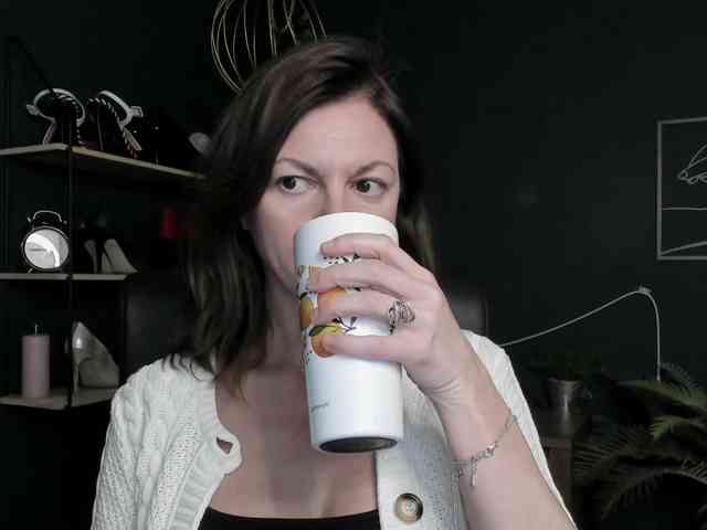 mrsVivian webcam