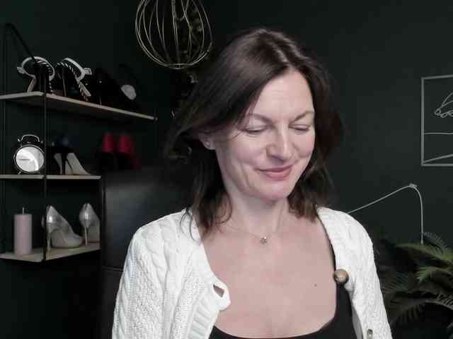 mrsVivian webcam