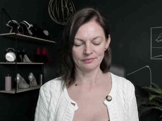 mrsVivian webcam
