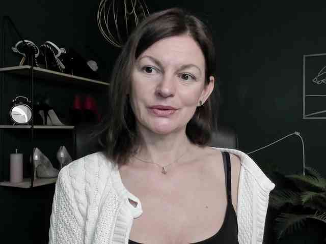 mrsVivian webcam