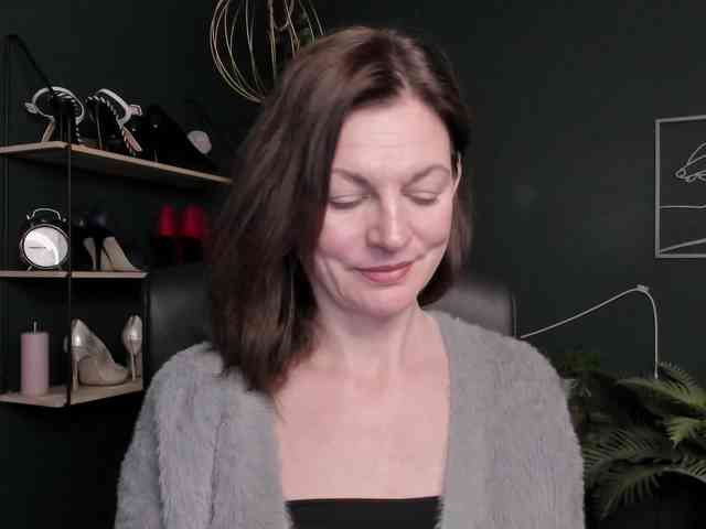 mrsVivian webcam