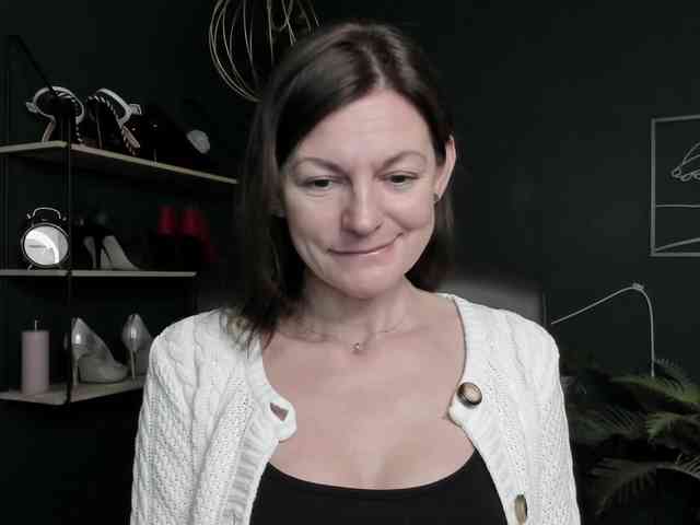 mrsVivian webcam