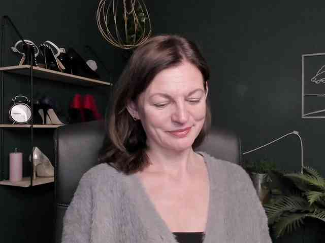 mrsVivian webcam