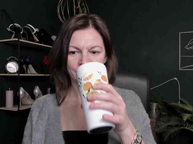 mrsVivian webcam