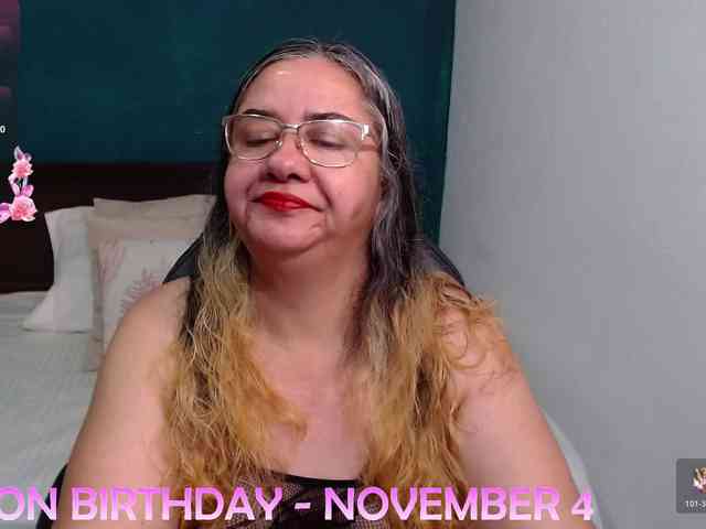 scarlett-dubois webcam