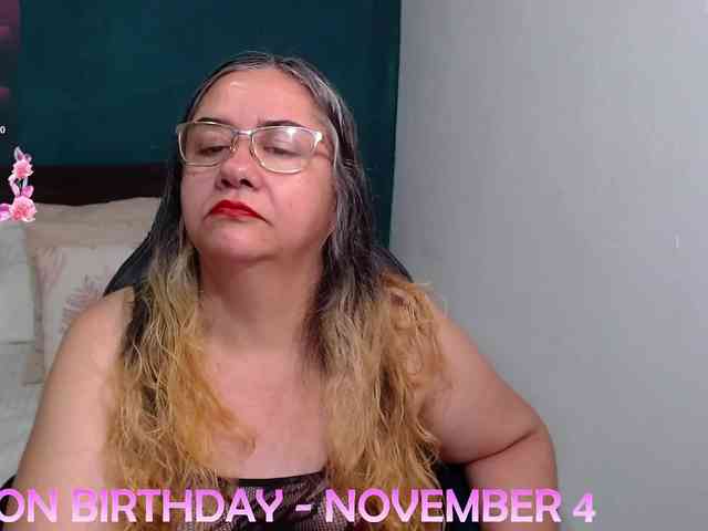 scarlett-dubois webcam