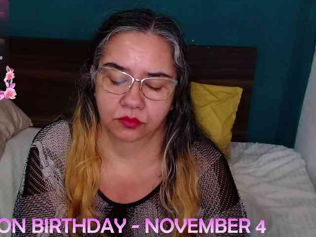 scarlett-dubois webcam