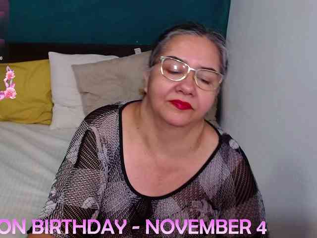 scarlett-dubois webcam