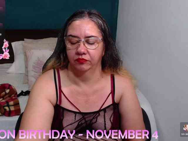 scarlett-dubois webcam